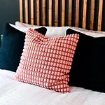 Cosy And Stylish Retreat Minutes From Historic And Train Station Lejlighed *