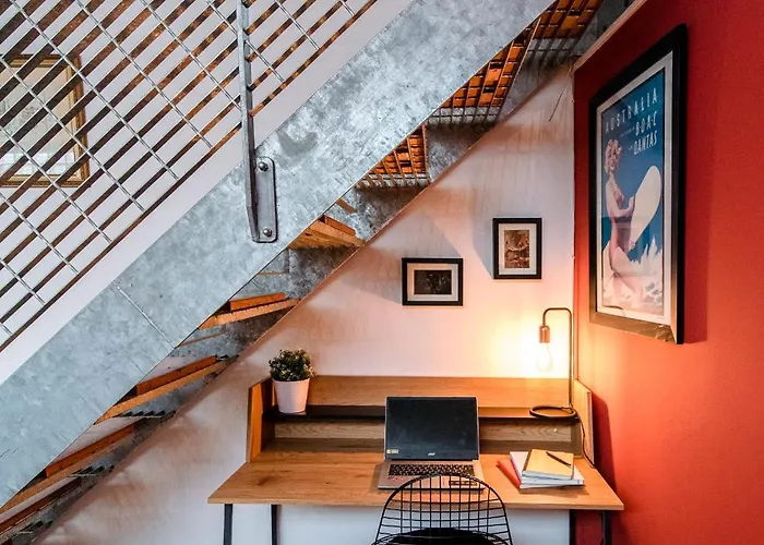 Appartement Unique, Stylish And Secluded Home, With Parking In The Heart Of Historic York