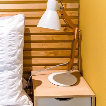 Unique, Stylish And Secluded Home, With Parking In The Heart Of Historic * York