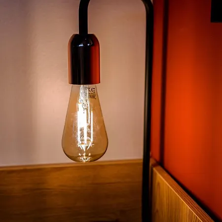 Unique, Stylish And Secluded Home, With Parking In The Heart Of Historic Apartment *