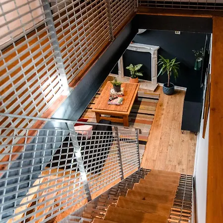 Apartment Unique, Stylish And Secluded Home, With Parking In The Heart Of Historic York